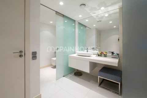 Купить квартиру в Барселона, Испания с 3 комнаты, 142м², № 1058 - фото 15