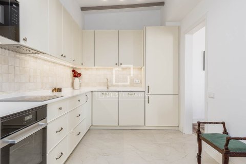 4 chambres apartment à vendre à Barcelona, Catalonia, Spain № 4044 - photo 9