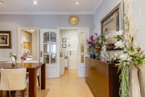 4 chambres apartment à vendre à Barcelona, Catalonia, Spain № 4046 - photo 9