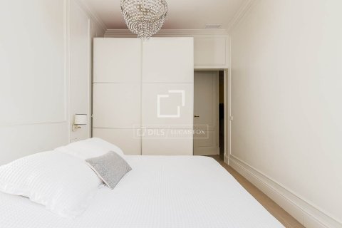 3 chambres apartment à vendre à Barcelona, Catalonia, Spain № 4045 - photo 16