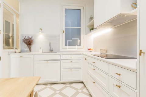 3 chambres apartment à vendre à Barcelona, Catalonia, Spain № 4045 - photo 10