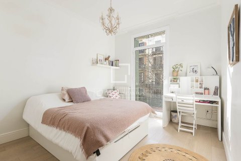 3 chambres apartment à vendre à Barcelona, Catalonia, Spain № 4045 - photo 26