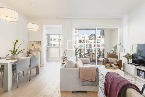 3 chambres apartment à vendre à Barcelona, Catalonia, Spain № 4045