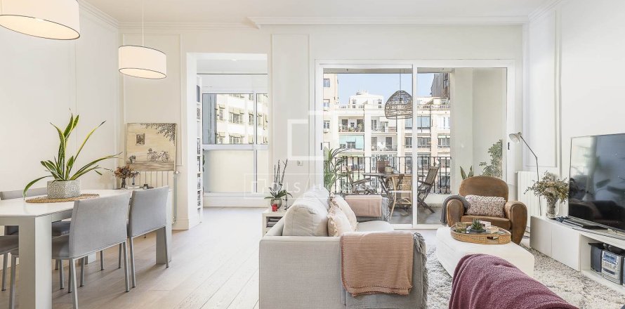 3 chambres apartment à vendre à Barcelona, Catalonia, Spain № 4045