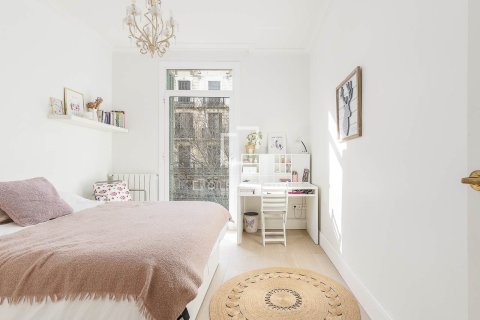 3 chambres apartment à vendre à Barcelona, Catalonia, Spain № 4045 - photo 27