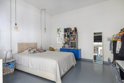 Apartamento de 4 dormitorios en venta en Barcelona, Cataluña, Spain № 4042 - foto 25