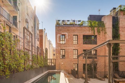 Купить квартиру в Барселона, Испания с 1 спальня, 65м², № 6562 - фото 13