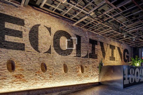 Купить квартиру в Барселона, Испания с 1 спальня, 65м², № 6562 - фото 6