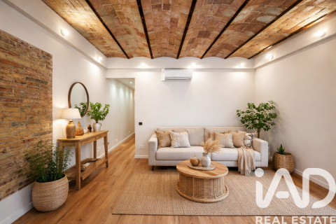 3 bedrooms apartment for sale in Barcelona, Catalonia, Spain № 7501