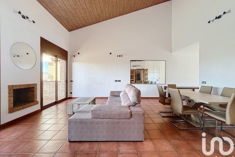 4 bedrooms house for sale in Vilanova i la Geltru, Barcelona, Catalonia, Spain № 4974 - photo 4
