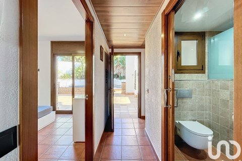 4 bedrooms house for sale in Vilanova i la Geltru, Barcelona, Catalonia, Spain № 4974 - photo 13