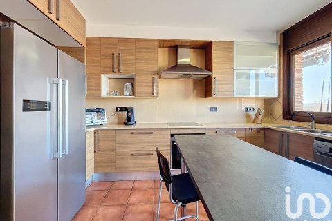 4 bedrooms house for sale in Vilanova i la Geltru, Barcelona, Catalonia, Spain № 4974 - photo 10