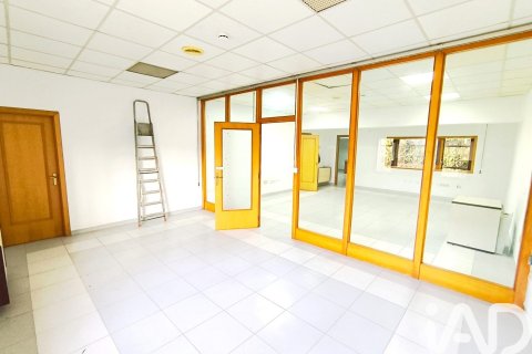 8 bedrooms commercial property for sale in Vinyols i els Arcs, Tarragona, Catalonia, Spain № 4978 - photo 13