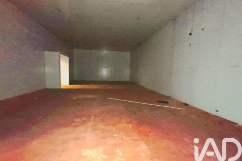 8 bedrooms commercial property for sale in Vinyols i els Arcs, Tarragona, Catalonia, Spain № 4978 - photo 24