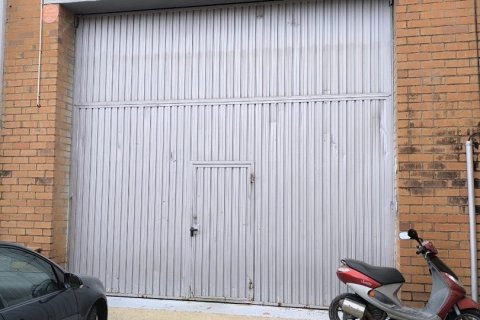 8 bedrooms commercial property for sale in Vinyols i els Arcs, Tarragona, Catalonia, Spain № 4978 - photo 3