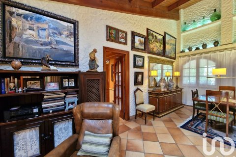 6 bedrooms house for sale in Balaguer, Lleida, Catalonia, Spain № 4980 - photo 16