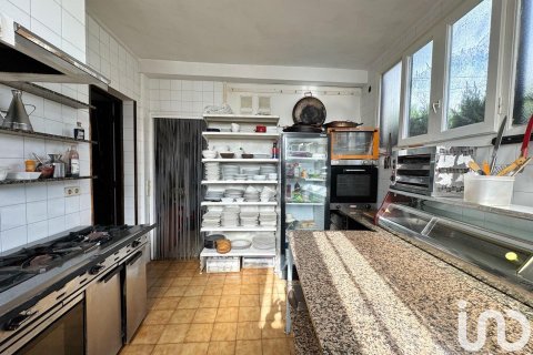 164 sq.m. commercial property for sale in Miami Platja, Tarragona, Catalonia, Spain № 4975 - photo 9