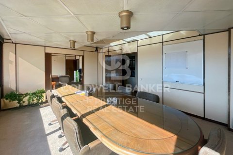 Купить офис в Эшампле, Испания студия, 253м², № 2494 - фото 15