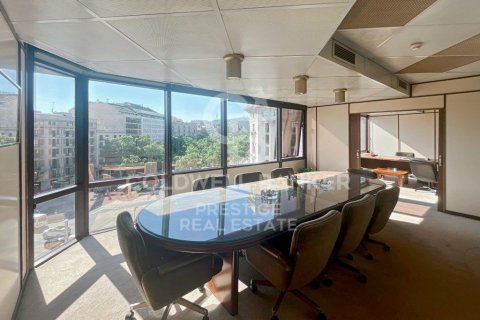 Купить офис в Эшампле, Испания студия, 253м², № 2494 - фото 4