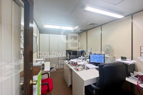 Купить офис в Эшампле, Испания студия, 253м², № 2494 - фото 19