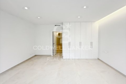 Купить квартиру в Барселона, Испания с 4 спальни, 224м², № 2495 - фото 19