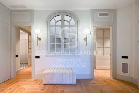 Купить квартиру в Эшампле, Испания с 4 спальни, 191м², № 2493 - фото 8