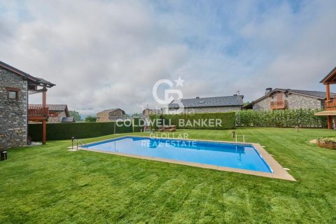 Купить таунхаус в Герона, Испания с 4 спальни, 200м², № 2496 - фото 17