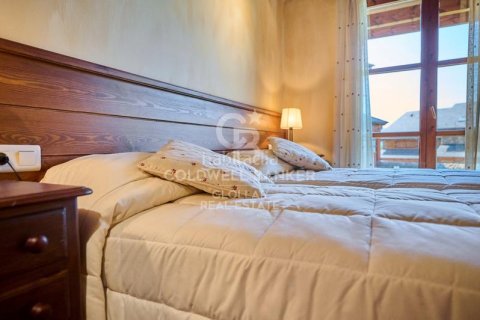 Купить таунхаус в Герона, Испания с 4 спальни, 200м², № 2496 - фото 9