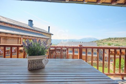 Купить таунхаус в Герона, Испания с 4 спальни, 200м², № 2496 - фото 22