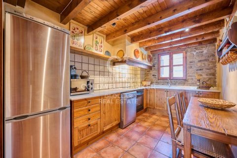 Купить таунхаус в Герона, Испания с 4 спальни, 200м², № 2496 - фото 29