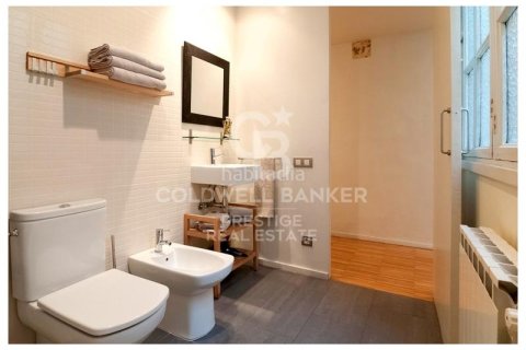 Купить квартиру в Старый город, Барселона, Испания с 2 спальни, 127м², № 2497 - фото 17