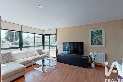 Сasa de 5 dormitorios en venta en Calafell, Tarragona, Cataluña, Spain № 7478 - foto 7