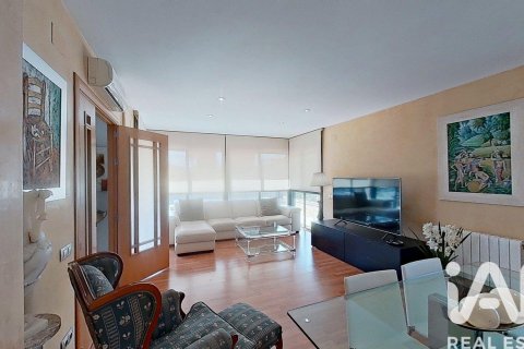 Сasa de 5 dormitorios en venta en Calafell, Tarragona, Cataluña, Spain № 7478 - foto 6