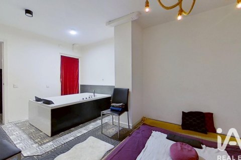 3 bedrooms commercial property for sale in Barcelona, Catalonia, Spain № 7481 - photo 21