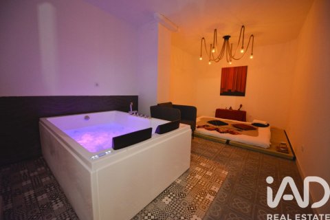 3 bedrooms commercial property for sale in Barcelona, Catalonia, Spain № 7481 - photo 19