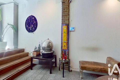 3 bedrooms commercial property for sale in Barcelona, Catalonia, Spain № 7481 - photo 24