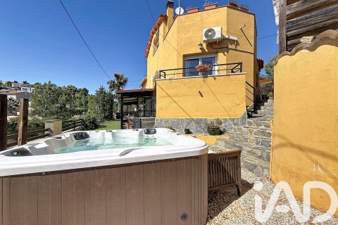 Сasa de 2 dormitorios en venta en Olivella, Barcelona, Cataluña, Spain № 7477 - foto 10