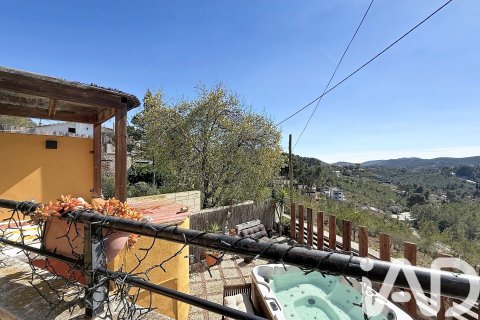 Сasa de 2 dormitorios en venta en Olivella, Barcelona, Cataluña, Spain № 7477 - foto 16
