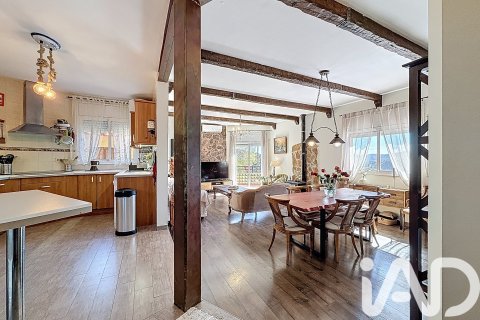 Сasa de 2 dormitorios en venta en Olivella, Barcelona, Cataluña, Spain № 7477 - foto 28