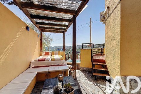 Сasa de 2 dormitorios en venta en Olivella, Barcelona, Cataluña, Spain № 7477 - foto 13