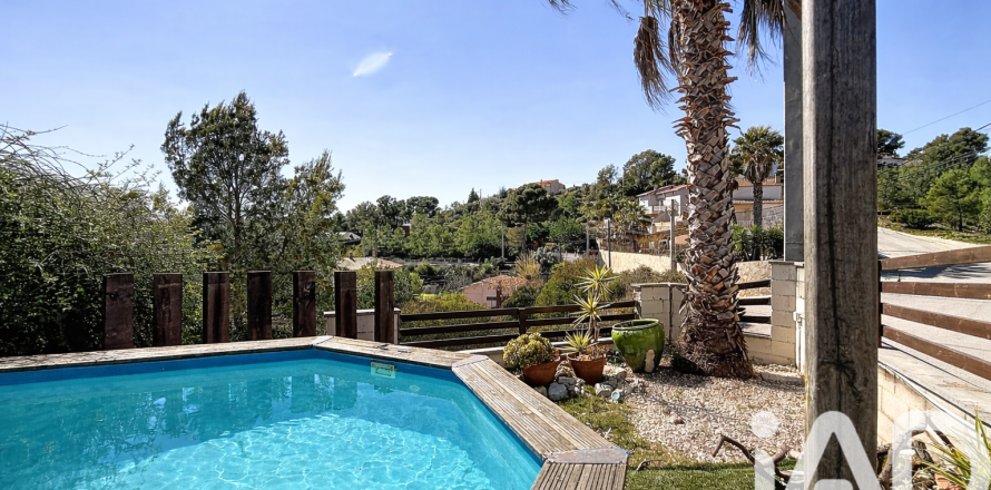 Сasa de 2 dormitorios en venta en Olivella, Barcelona, Cataluña, Spain № 7477