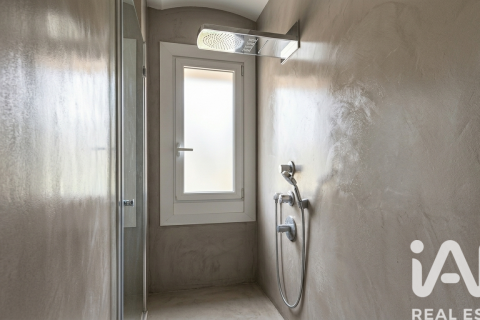 63 sq.m. penthouse for sale in Barcelona, Catalonia, Spain № 7475 - photo 3