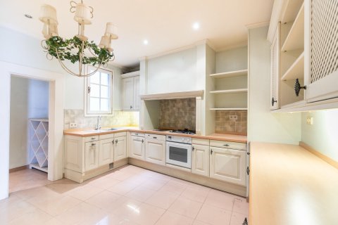 4 bedrooms apartment for sale in Barcelona, Catalonia, Spain № 1505 - photo 10