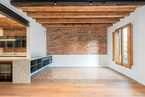 Купить квартиру в Барселона, Испания с 4 комнаты, № 1504 - фото 4