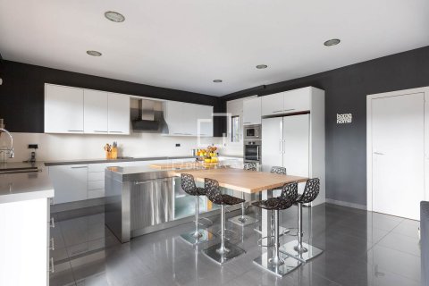 8 chambres villa à vendre à Valldoreix, Barcelona, Catalonia, Spain № 4419 - photo 14