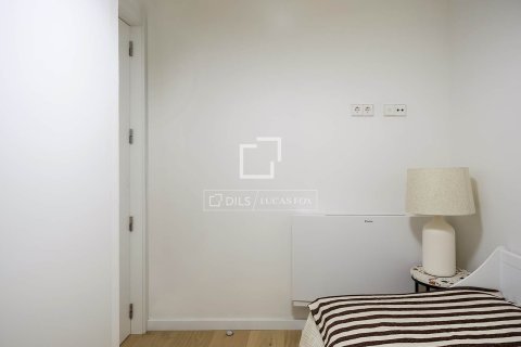 2 bedrooms apartment for sale in Barcelona, Catalonia, Spain № 4422 - photo 18