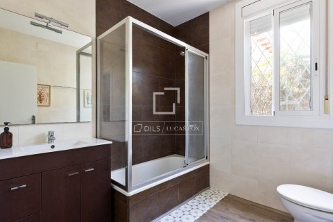 2 chambres villa à vendre à Castelldefels, Barcelona, Catalonia, Spain № 4424 - photo 13