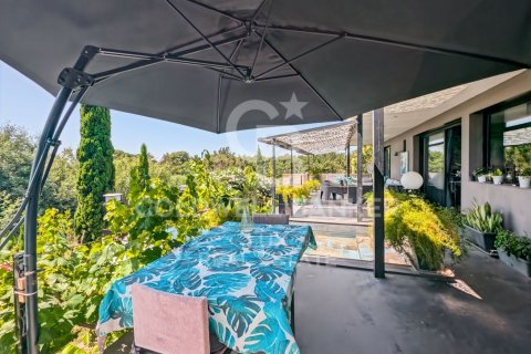 Купить дом в Жирона, Испания с 4 спальни, 541м², № 7704 - фото 11