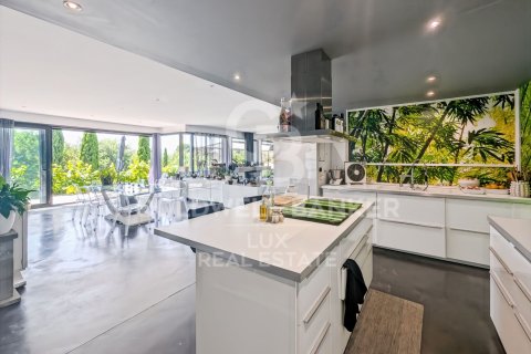 Купить дом в Жирона, Испания с 4 спальни, 541м², № 7704 - фото 21