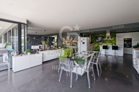 Купить дом в Жирона, Испания с 4 спальни, 541м², № 7704 - фото 26